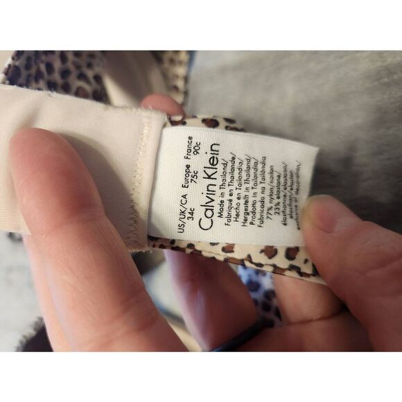 Calvin Klein Women's Seductive Comfort Customized Lift Bra Size 34C Animal Print - Picture 3 of 4